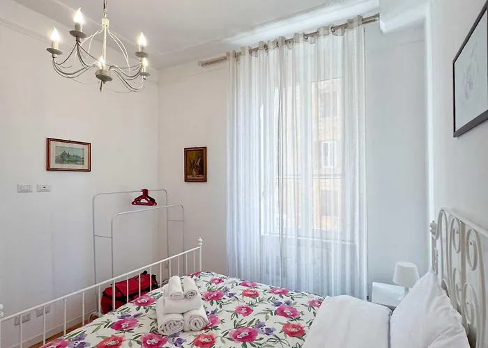 Piramide 2 Bedrooms & 2 Bathrooms