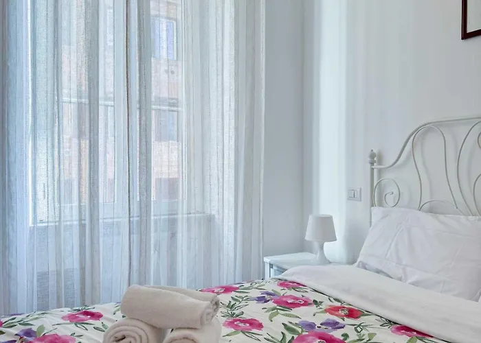 Piramide 2 Bedrooms & 2 Bathrooms Appartamento