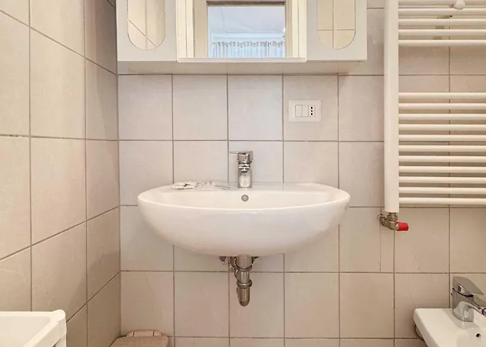 Piramide 2 Bedrooms & 2 Bathrooms