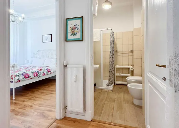 Piramide 2 Bedrooms & 2 Bathrooms
